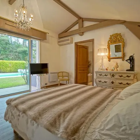 Très Belle Avec Piscine Villa Biarritz