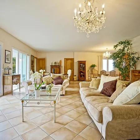 Tres Belle Avec Piscine Biarritz